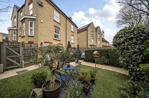 Rear garden angle 2- click for photo gallery